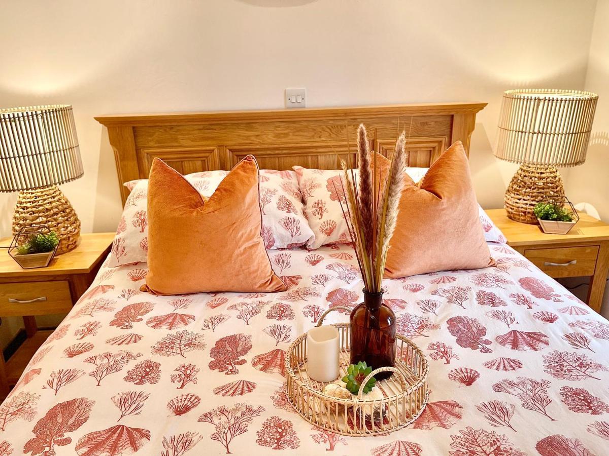 The Mermaids Watch Pendine Dog Friendly With Cymru Holidays Exterior foto